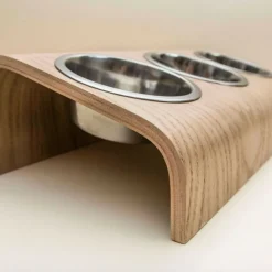 Buvo - set ergonomique 3 gamelles en acier, socle bois chêne, 43x24x14cm