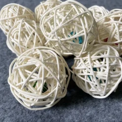 DOWNYPAWS - Jouets pour chats boule en rotin cloche sonore balle d'amusement pour chats(deux boules à clochettes)